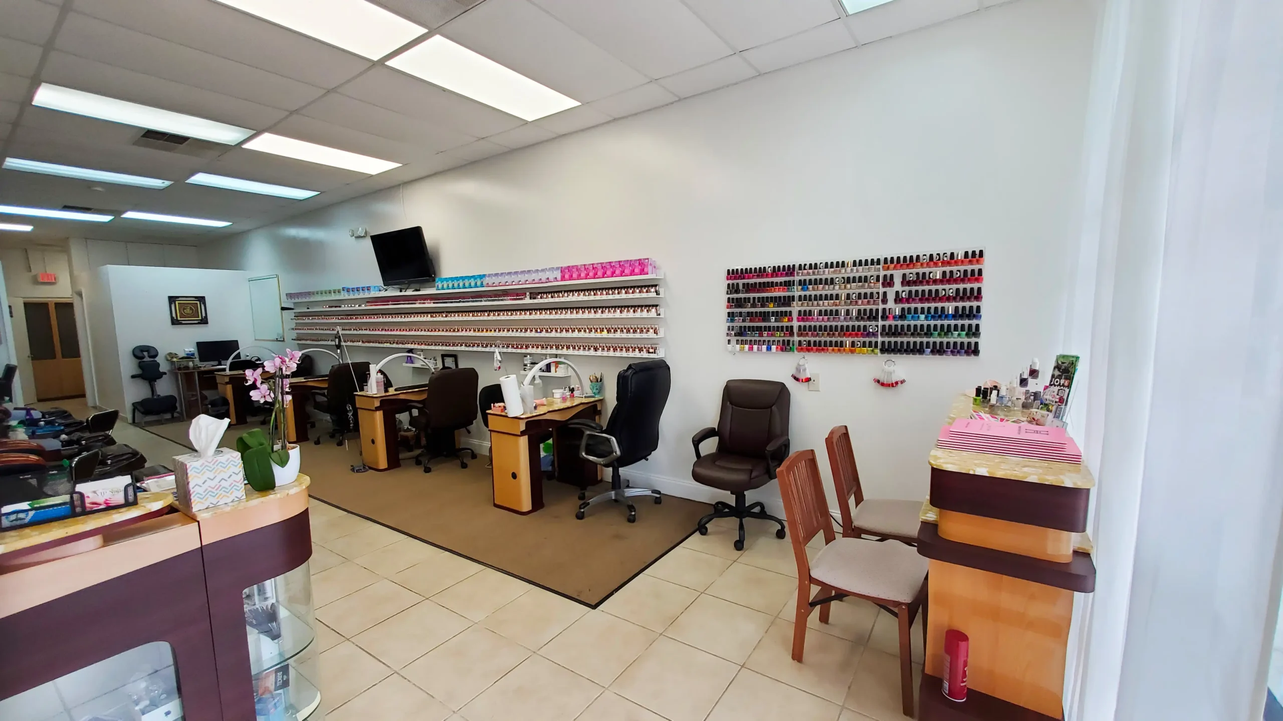 Nail Polish and Gel Colors Nail Polish and Gel Colors