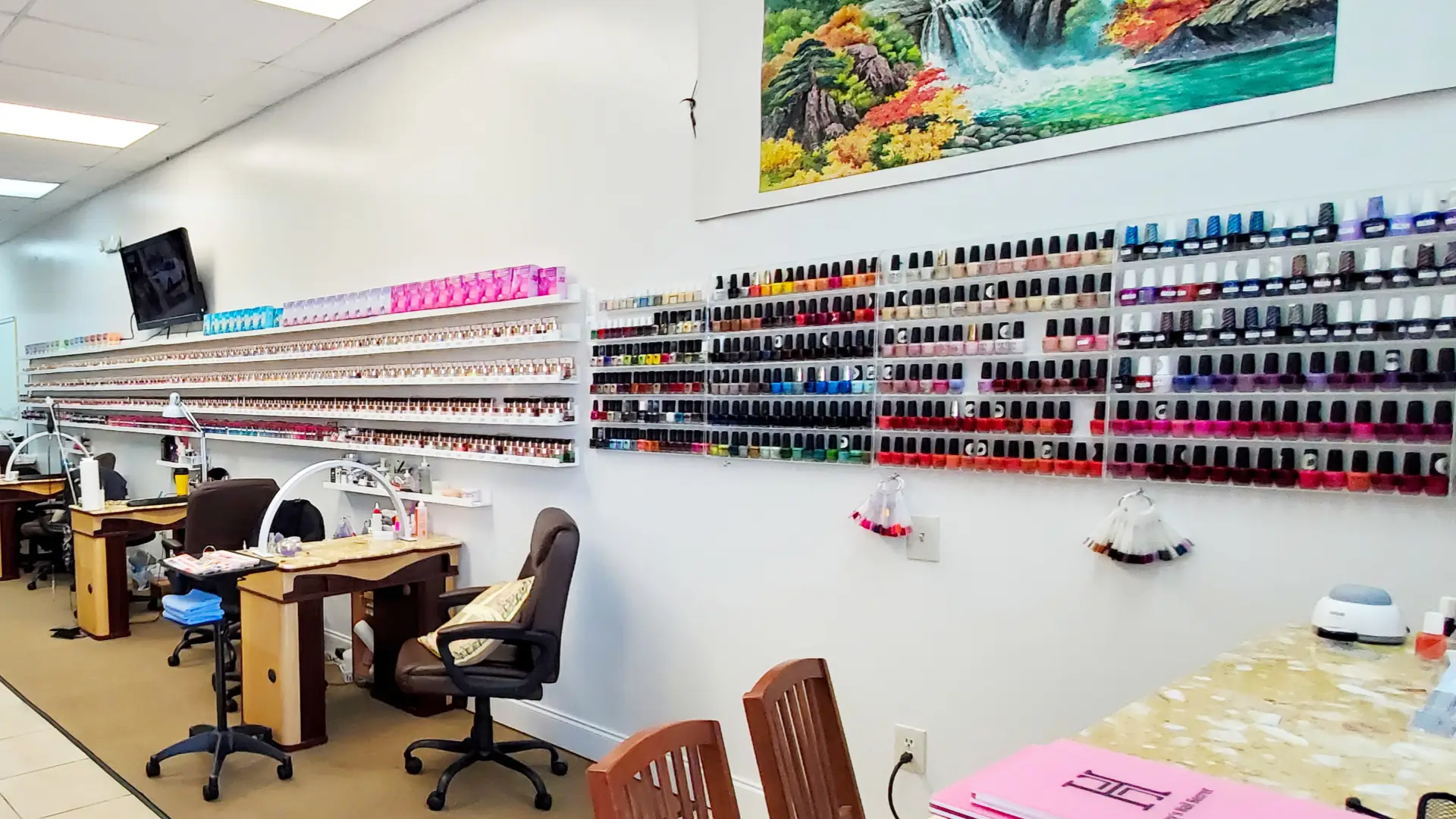 Hundreds of Colors Nail Polish Hundreds of Colors Nail Polish